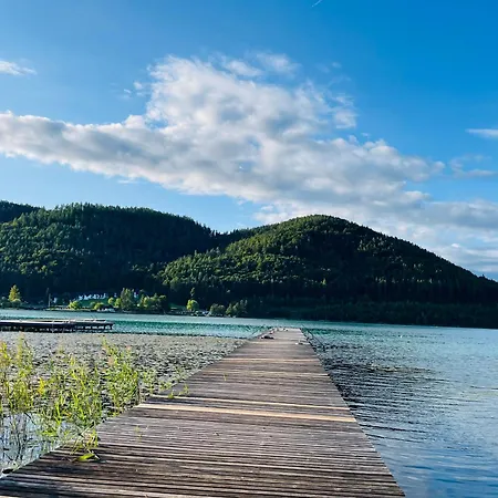 Loving Hut & Restaurant Penzion