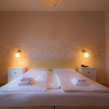 Loving Hut & Vegan Restaurant 3* Sankt Kanzian am Klopeiner See