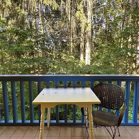 Loving Hut & Vegan Restaurant Guest house 3*